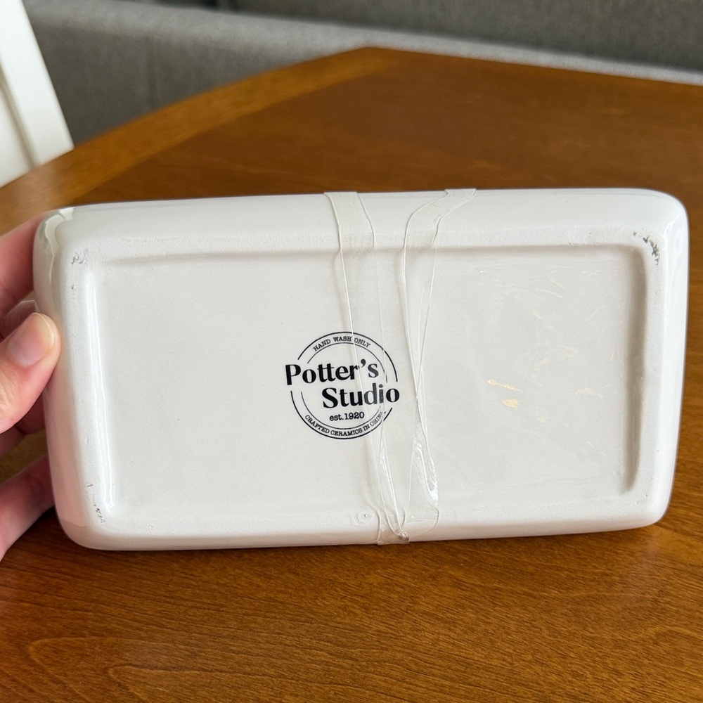 NEW Ceramic Butter Dish with Cardinal Accent - Picture 2 of 3